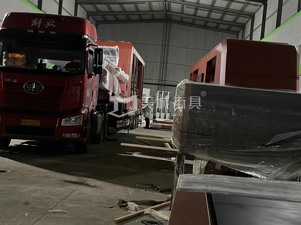 2022.10.6美城街具供應忻州第二車、第三車候車亭發(fā)貨記錄