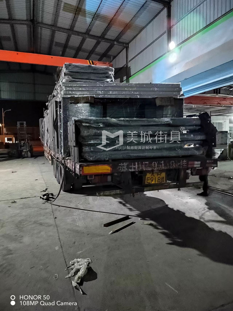 2022.10.18美城街具供應(yīng)臺(tái)州第三、四車(chē)候車(chē)亭發(fā)貨記錄